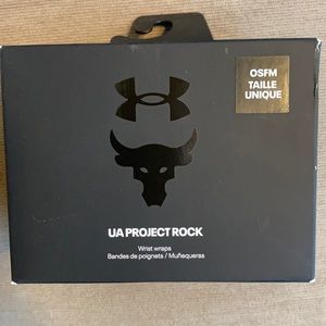 Under Armour Project Rock Wrist Wraps - brand new